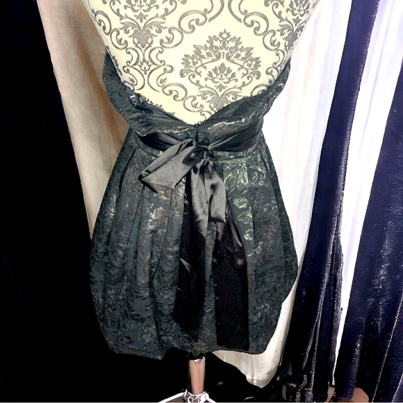 XXI Women’s Strapless Silver Floral Mini Dress- Medium - Picture 5 of 6